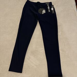 Kay Unger New York  NWT BlUE Slimming Pants  Medium